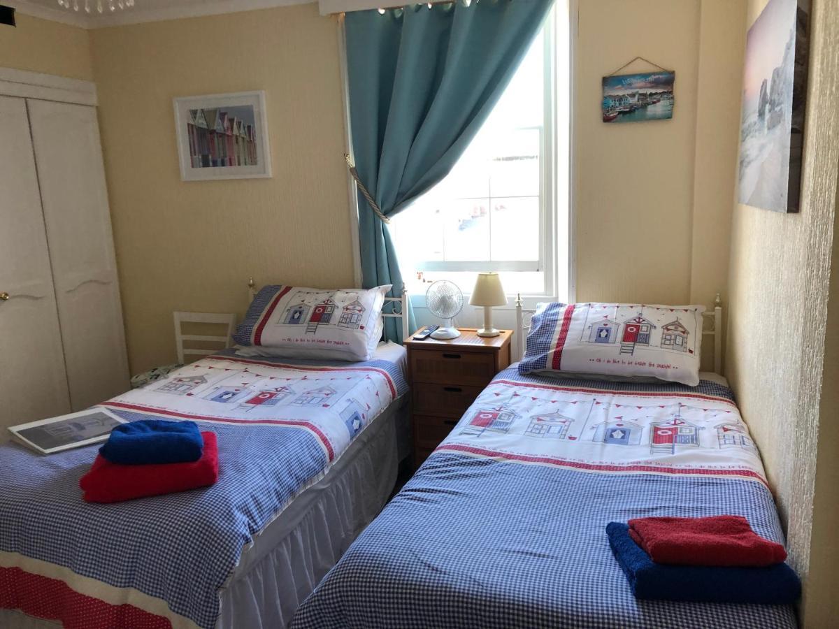 Beachcomber Guesthouse Weymouth Bagian luar foto