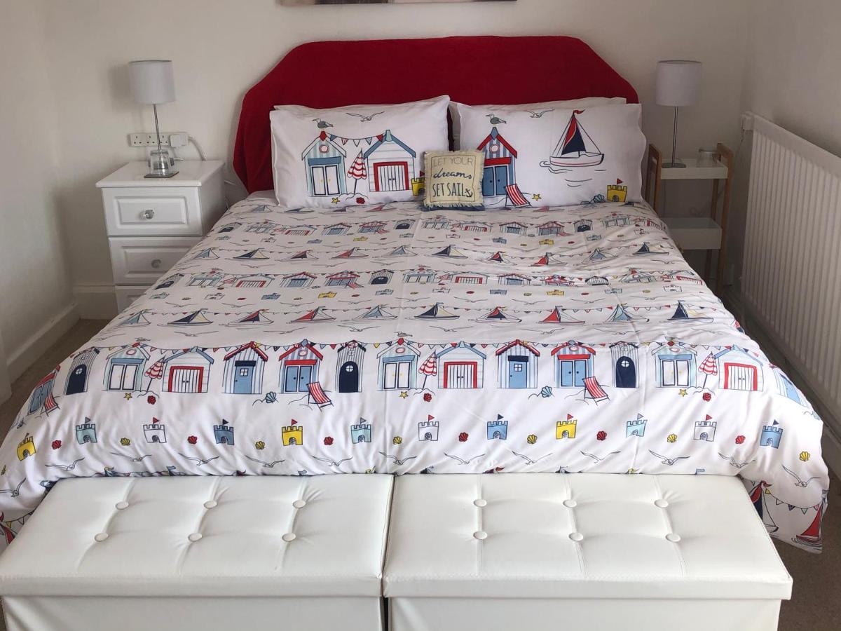 Beachcomber Guesthouse Weymouth Bagian luar foto