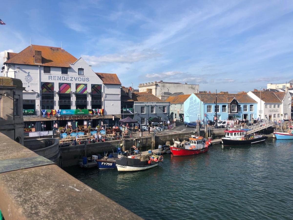 Beachcomber Guesthouse Weymouth Bagian luar foto