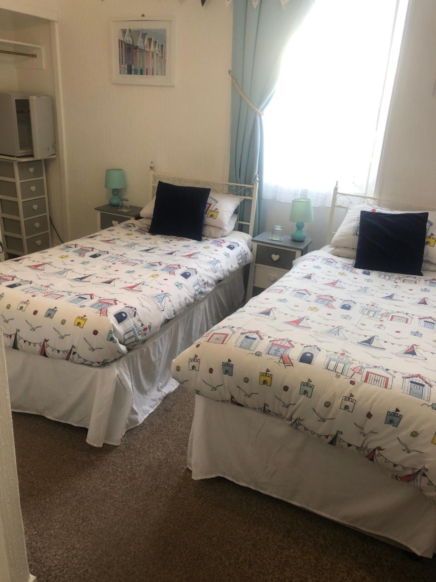 Beachcomber Guesthouse Weymouth Bagian luar foto